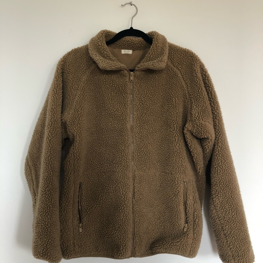 Brandy Melville Brown Sherpa Puffer Jacket💗